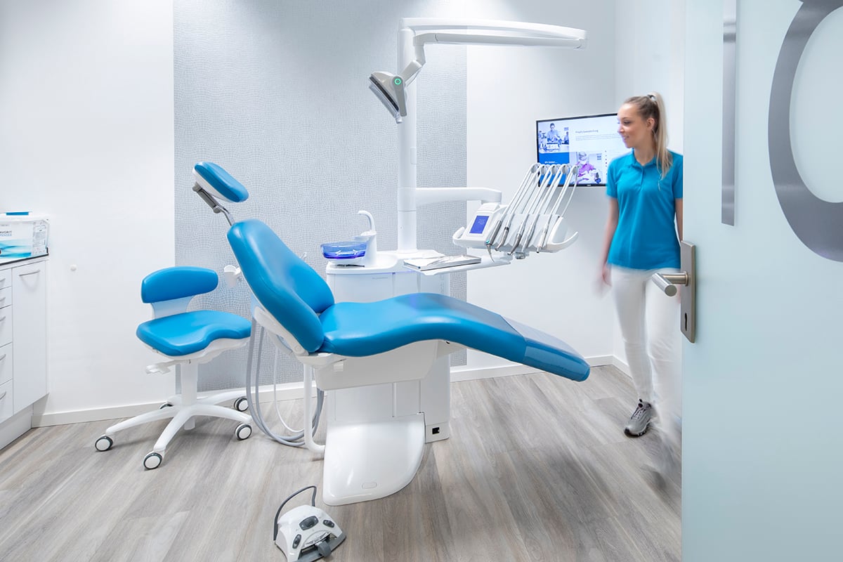 Treatment_room-blue-1200x800.jpg